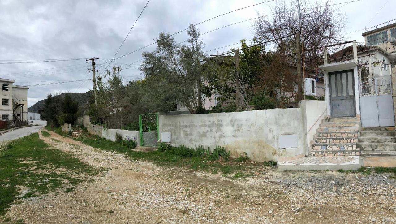 הוילה Delvine Lili'S House מראה חיצוני תמונה