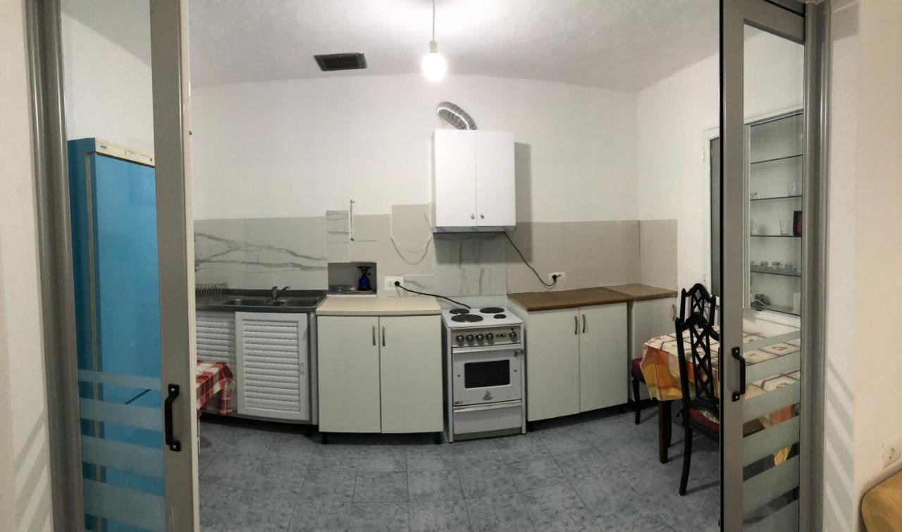 הוילה Delvine Lili'S House מראה חיצוני תמונה